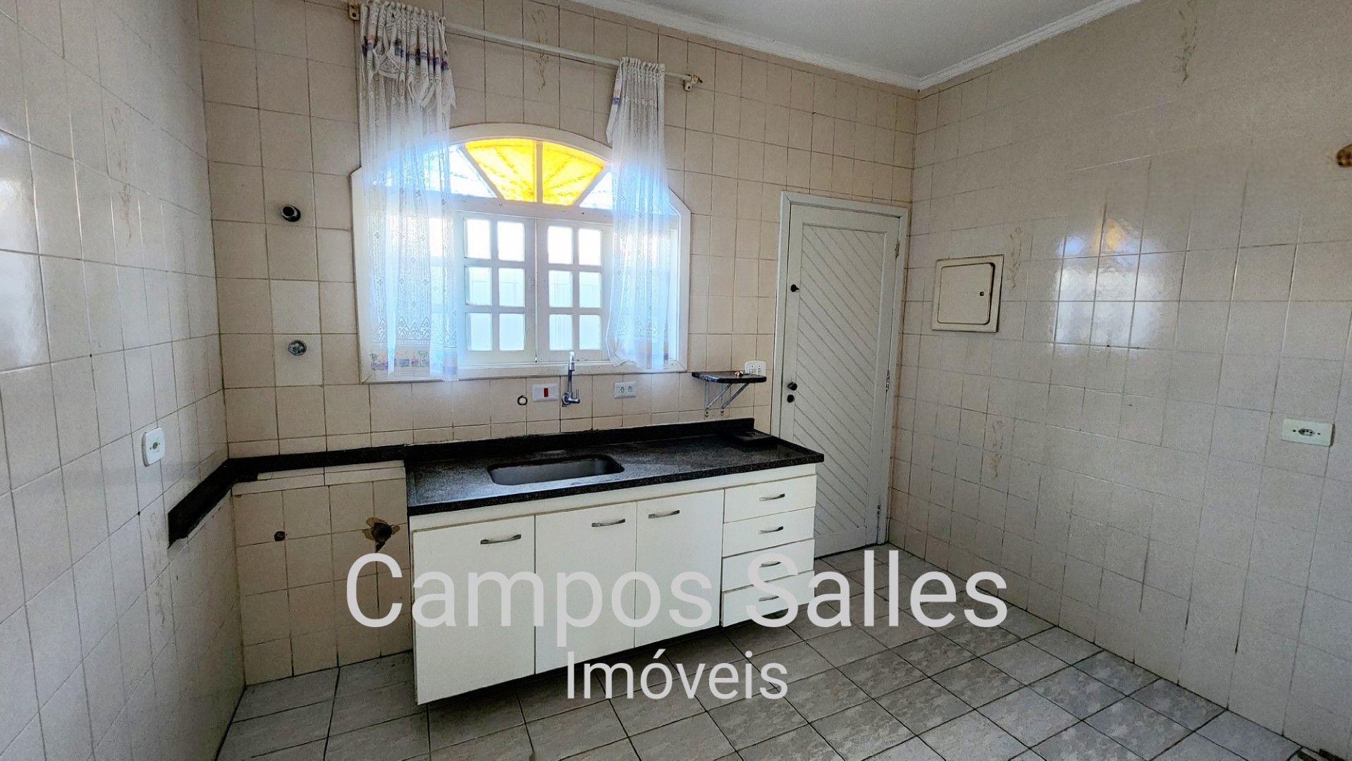 casa CA0008