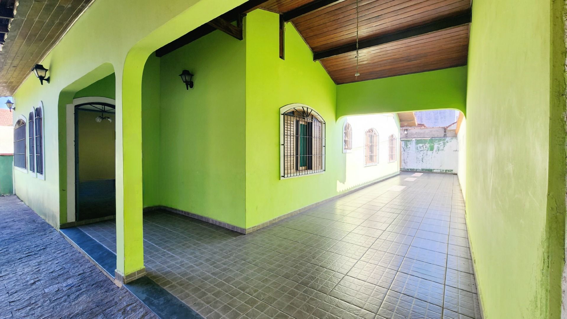 sobrado SO0019 em Estância Balneária Belmira Novaes