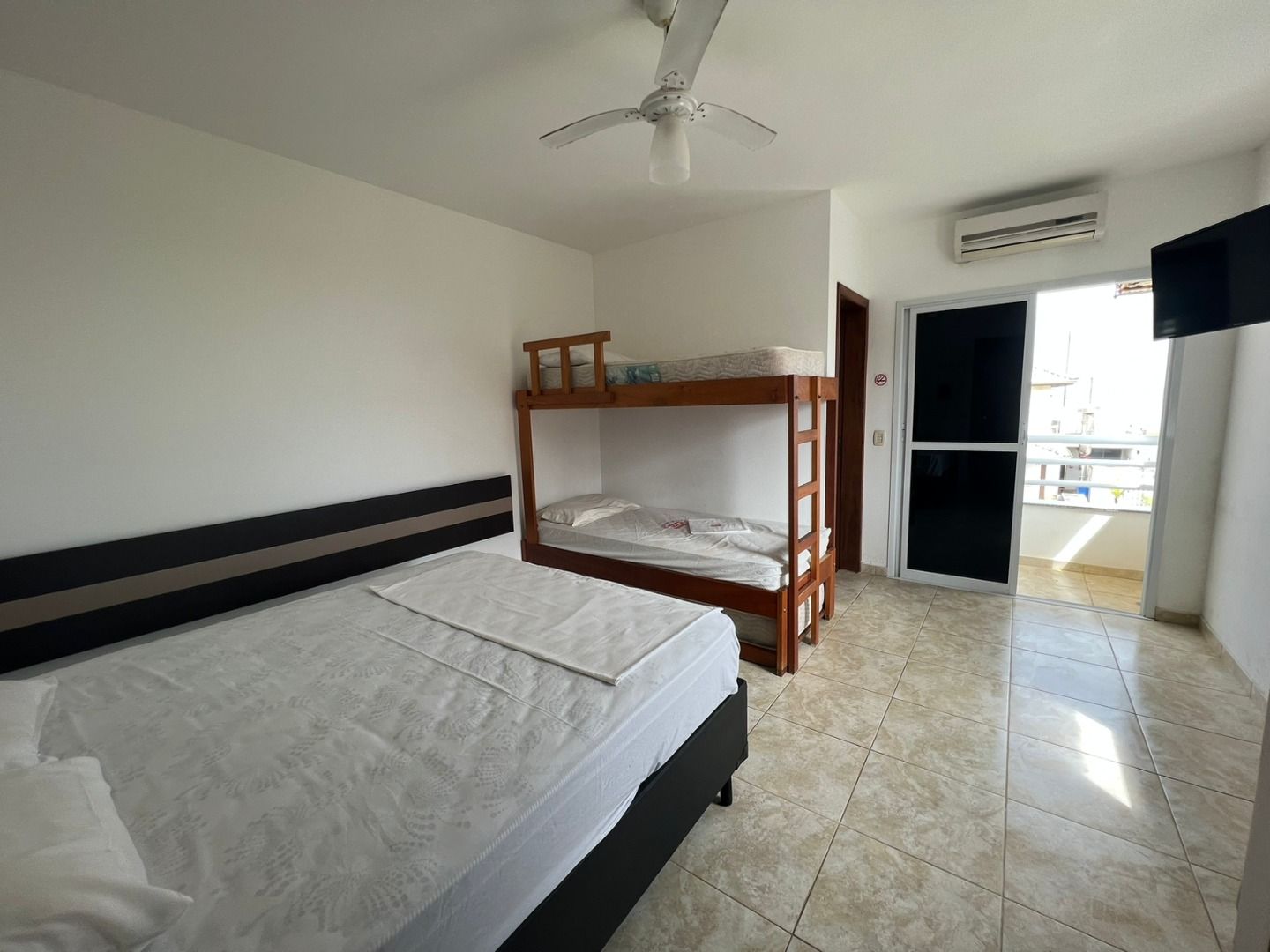 kitnet KN0003 em Jardim Casablanca