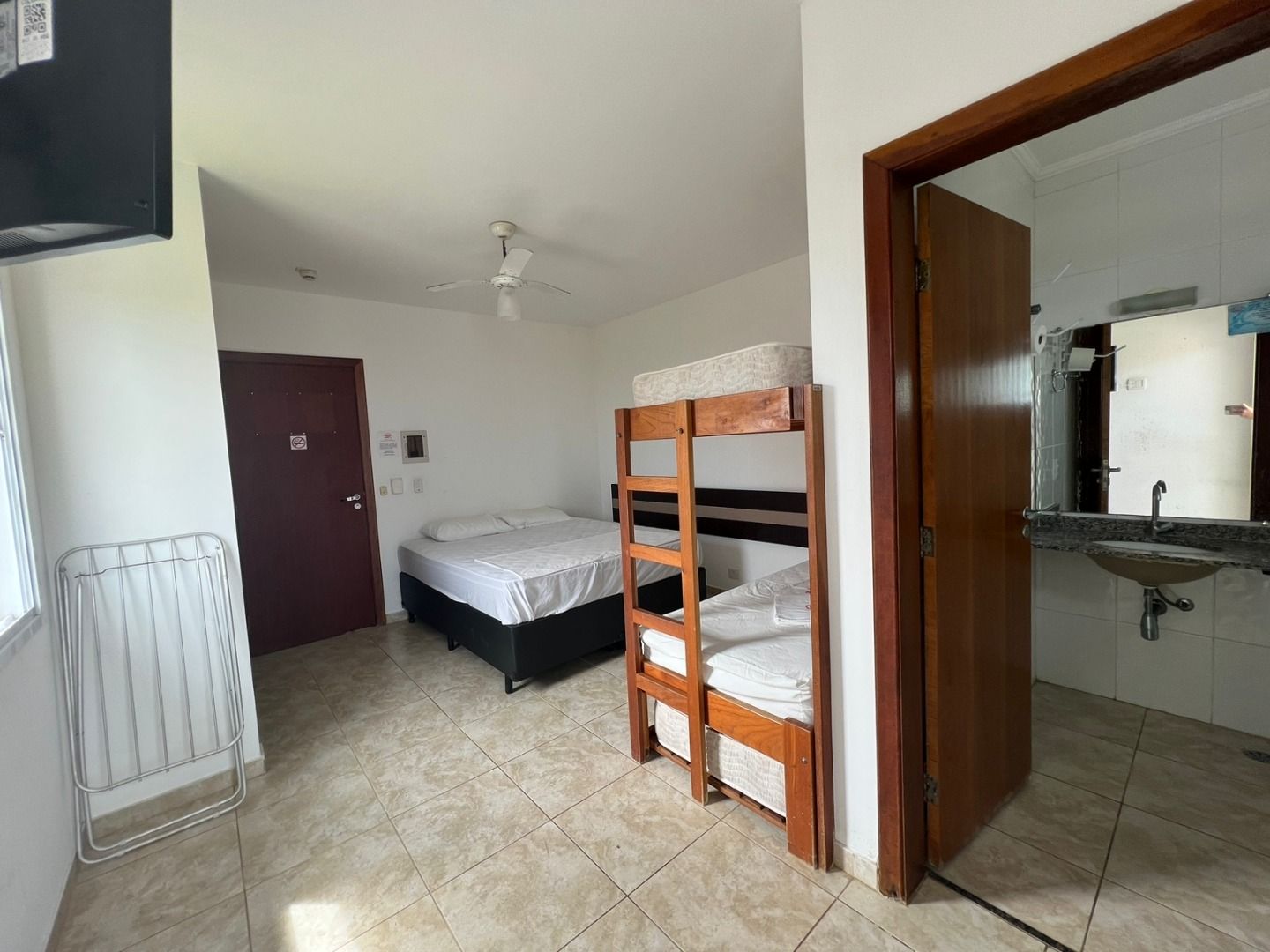 kitnet KN0003 em Jardim Casablanca