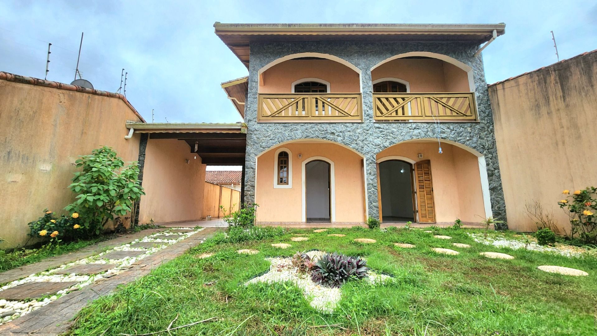 sobrado SO0081 em Jardim Casablanca