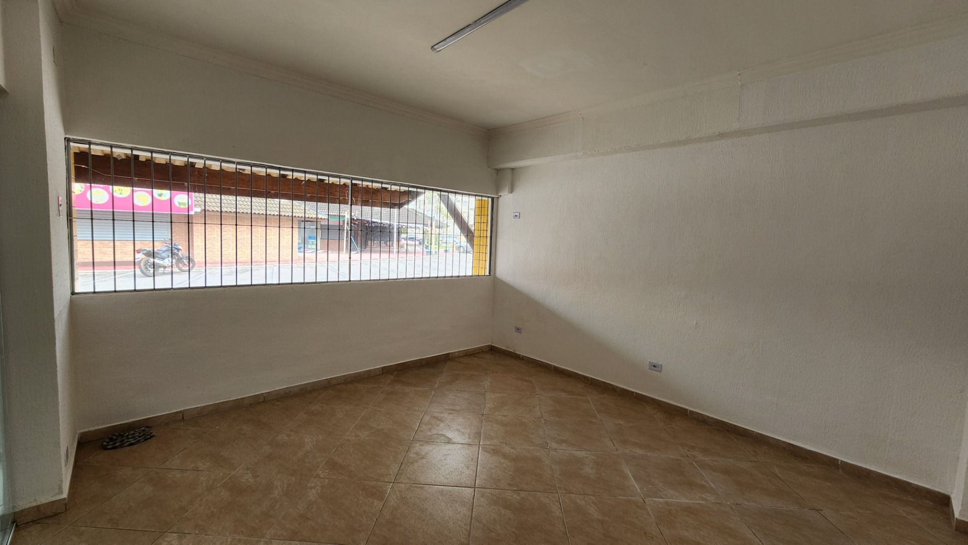 sala_comercial SL0010 em Centro