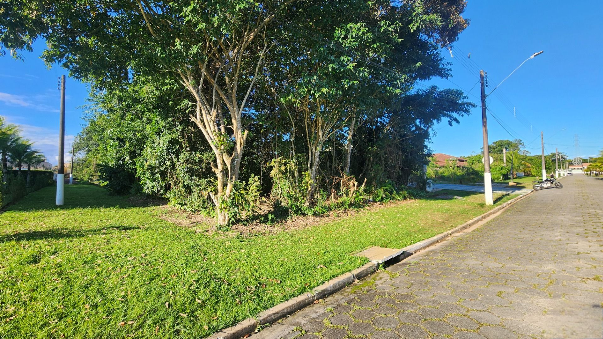 terreno TE0215 em Bougainvillee V