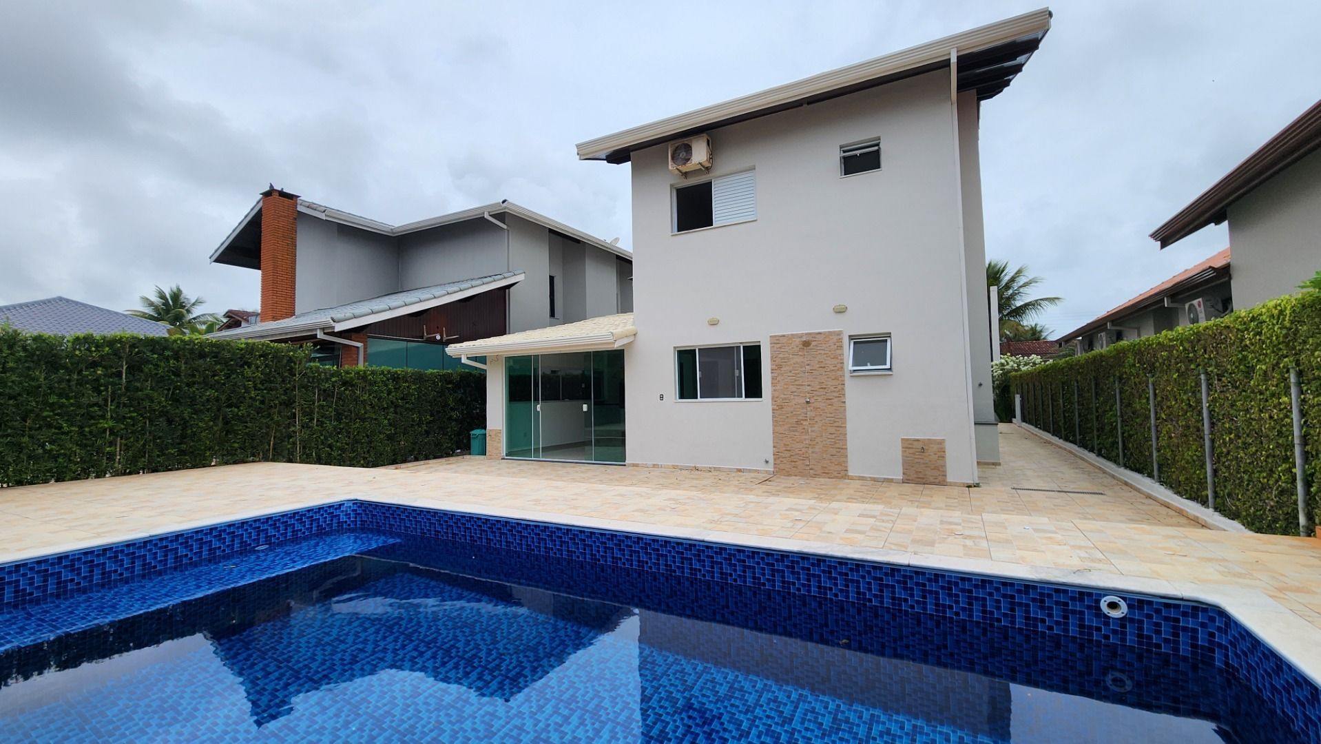 sobrado SO0456 em Bougainvillee II