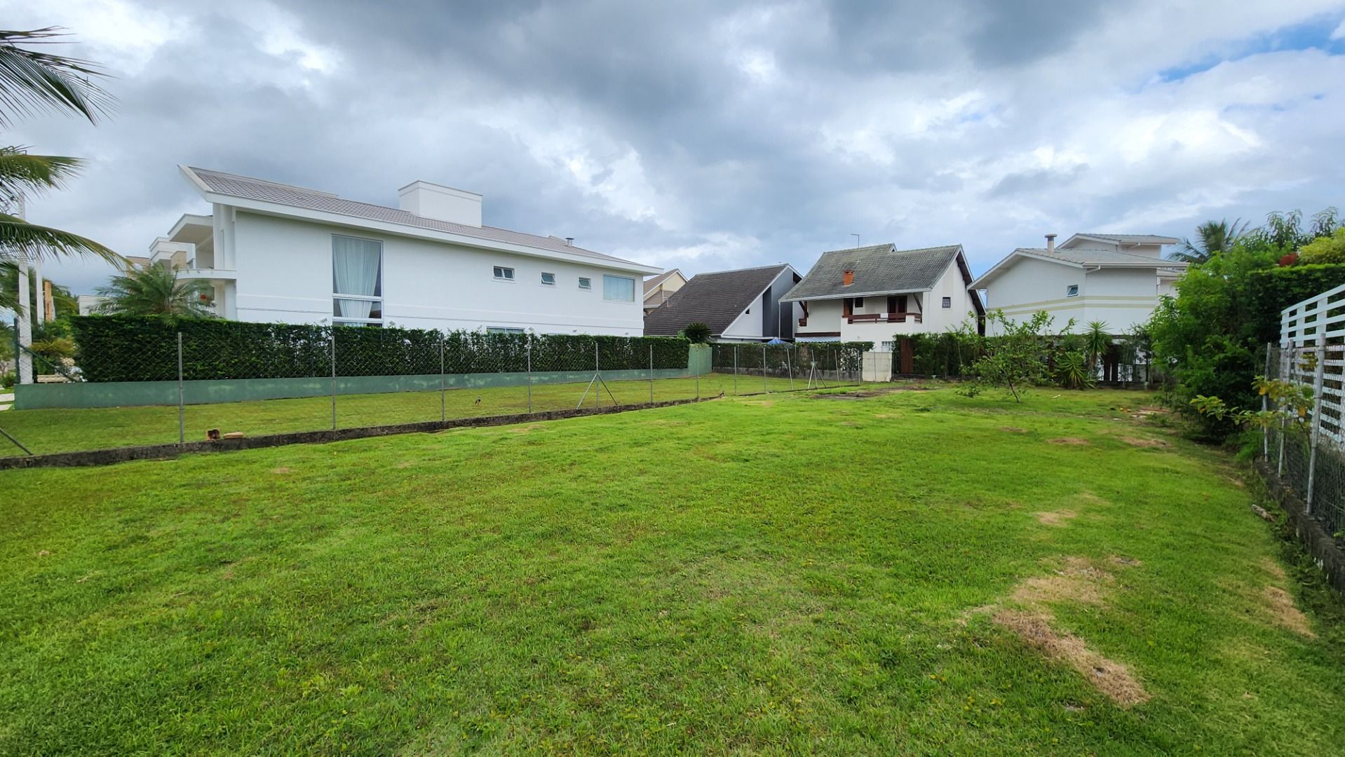 terreno TE0280 em Bougainvillee II