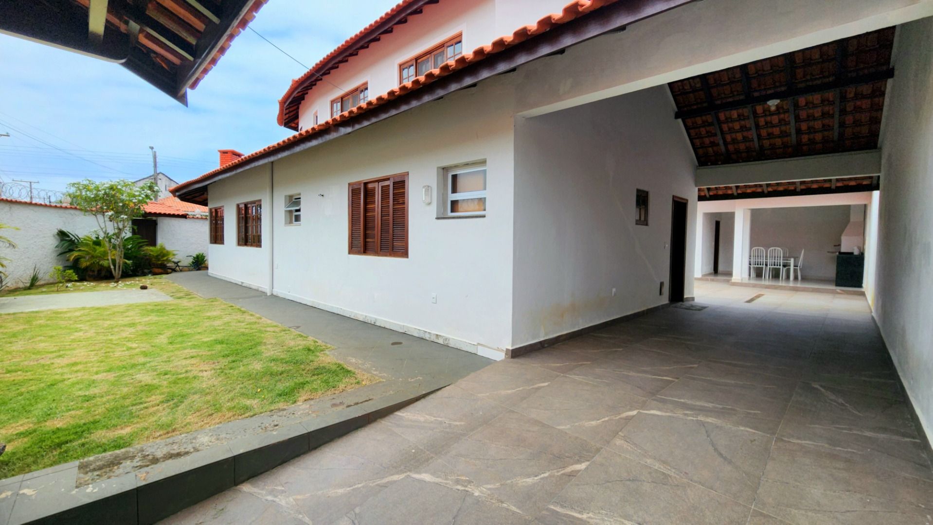 sobrado SO0566 em Parque Turístico